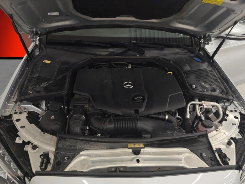 MERCEDES-BENZ C 2016