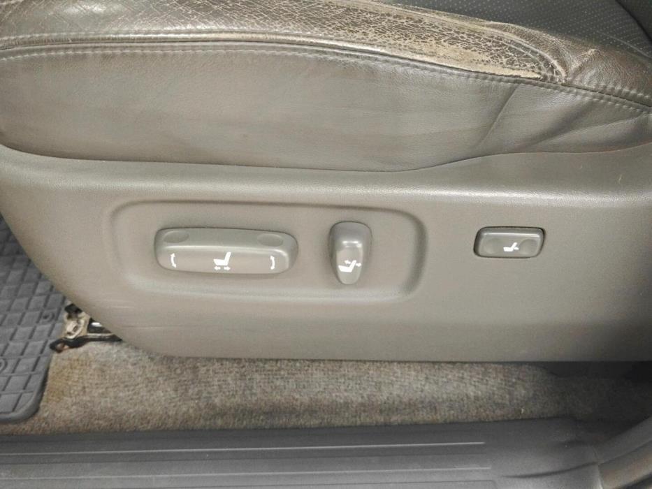 TOYOTA Land Cruiser 2005