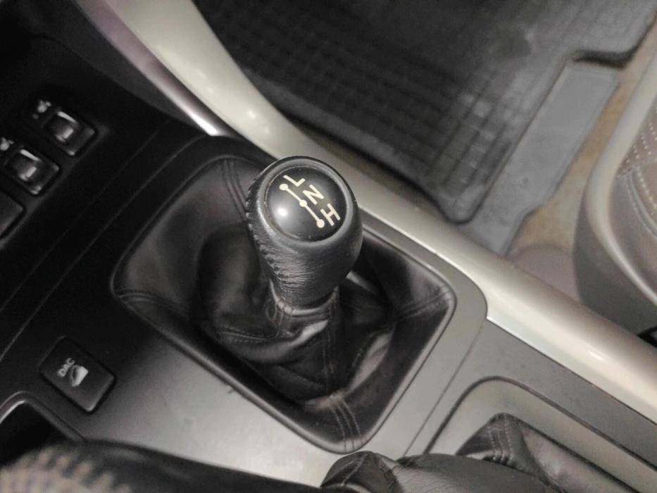 TOYOTA Land Cruiser 2005