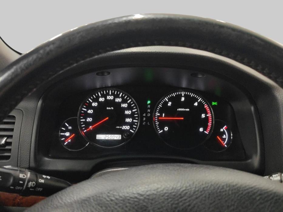 TOYOTA Land Cruiser 2005