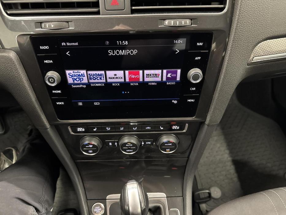 VOLKSWAGEN Golf 2019