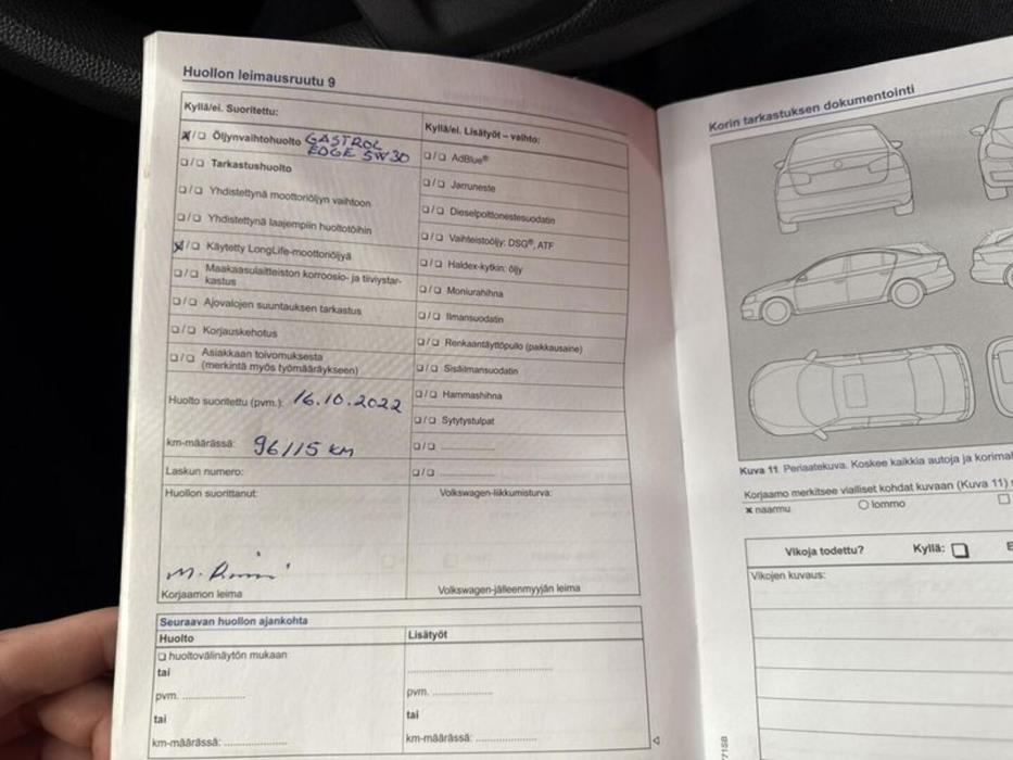 VOLKSWAGEN Polo 2015