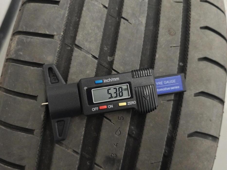 MERCEDES-BENZ V 2019