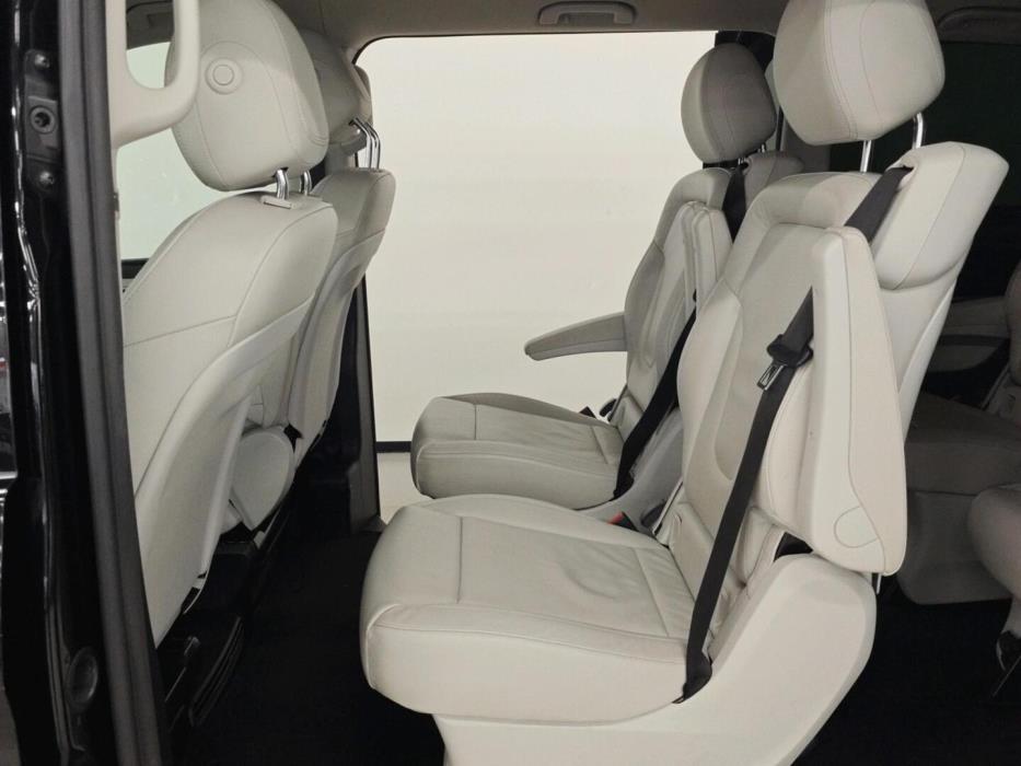 MERCEDES-BENZ V 2019