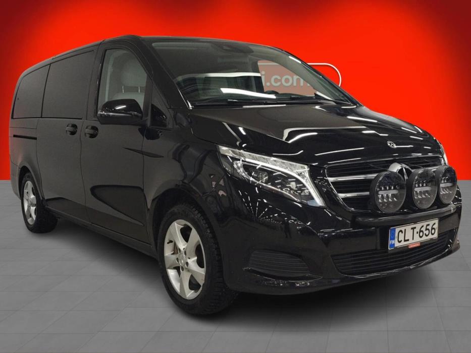 MERCEDES-BENZ V 2019