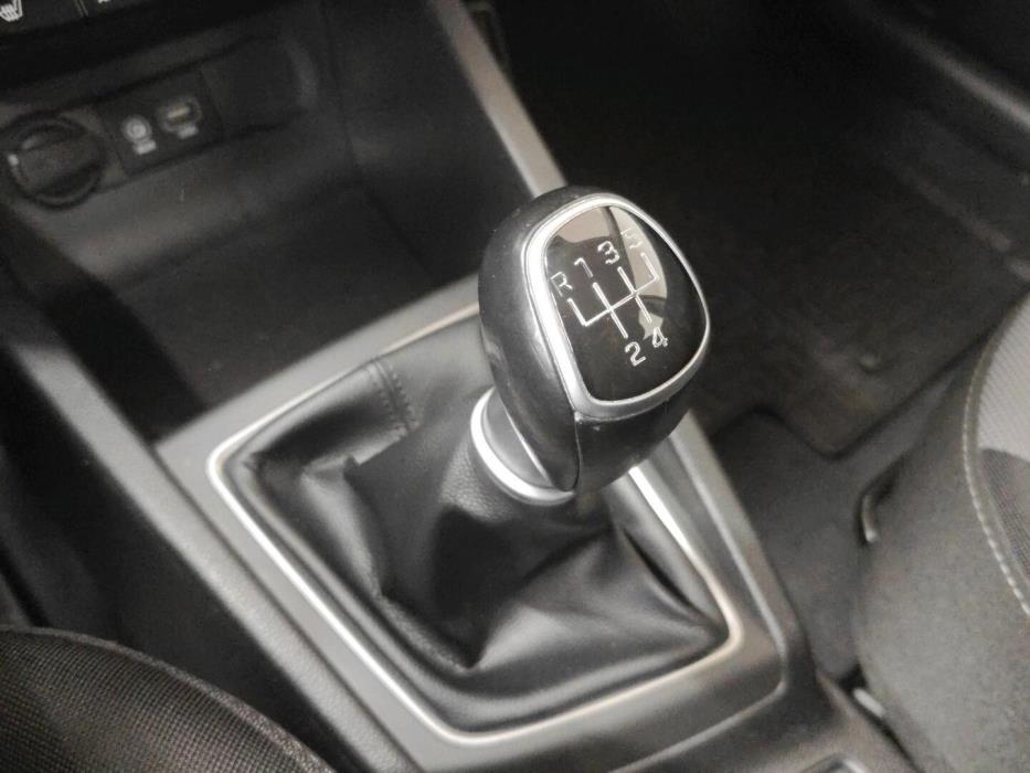 HYUNDAI i20 Hatchback 2018