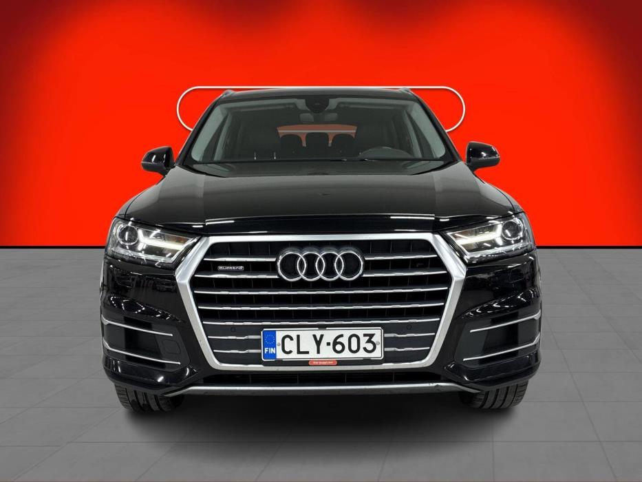AUDI Q7 2016