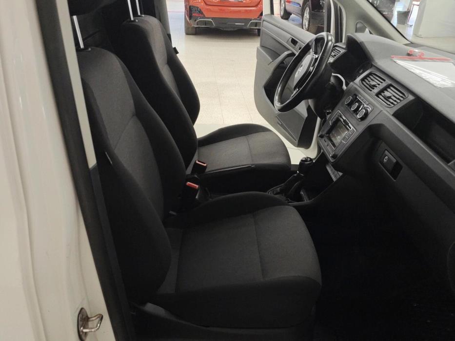 VOLKSWAGEN Caddy 2019