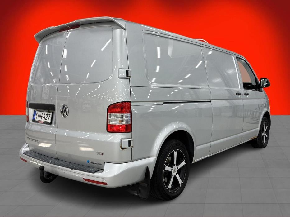 VOLKSWAGEN Transporter 2013