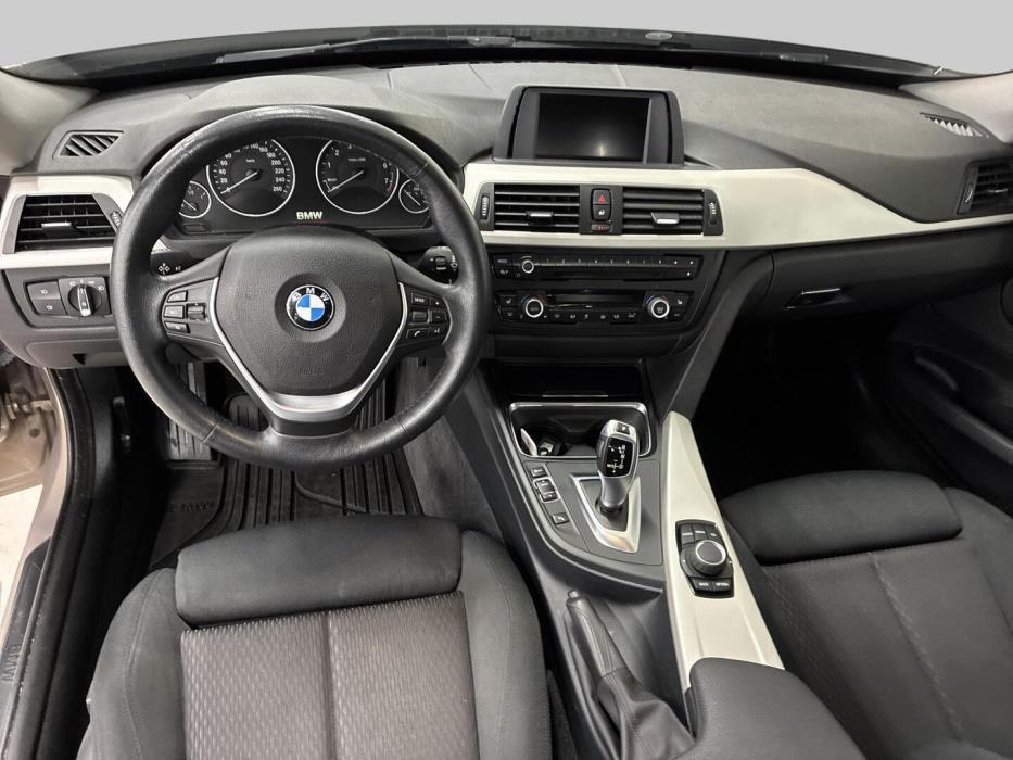 BMW 320 Gran Turismo 2015