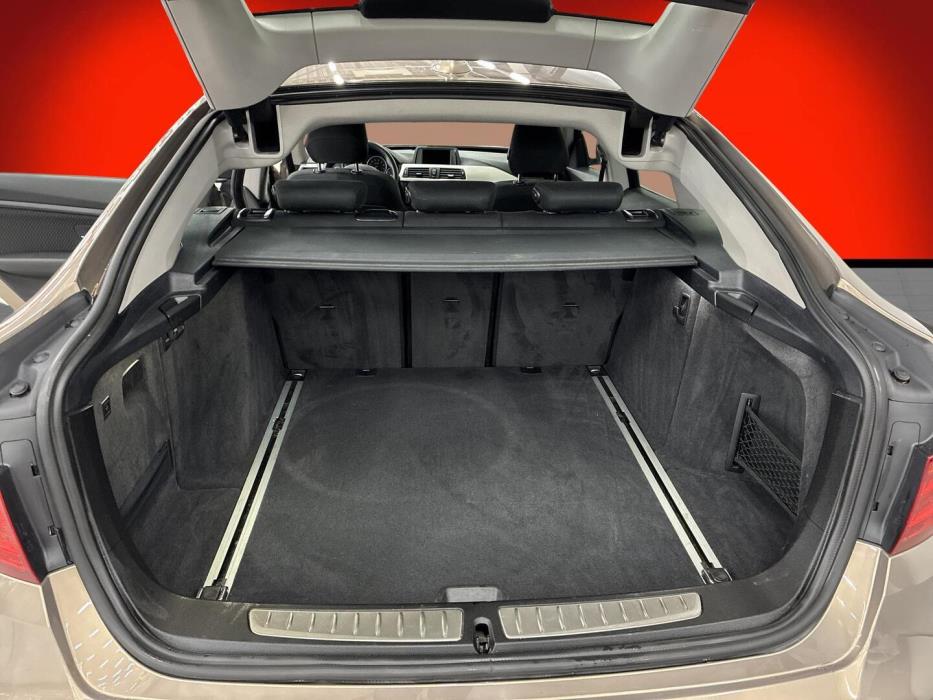 BMW 320 Gran Turismo 2015