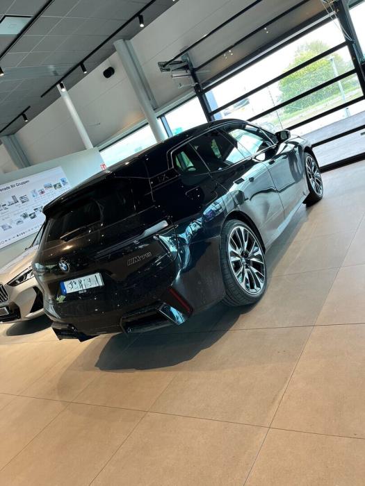 BMW IX 2025
