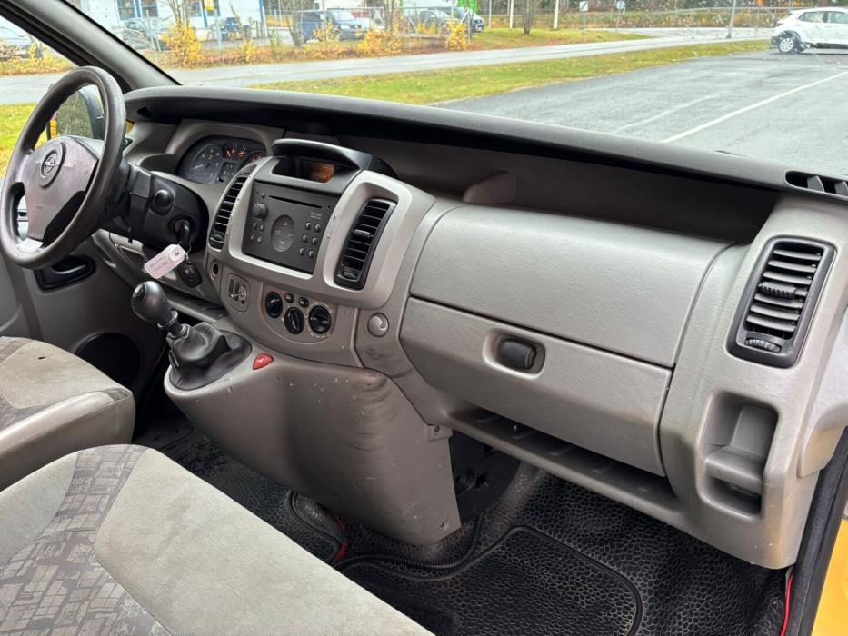 OPEL Vivaro 2005