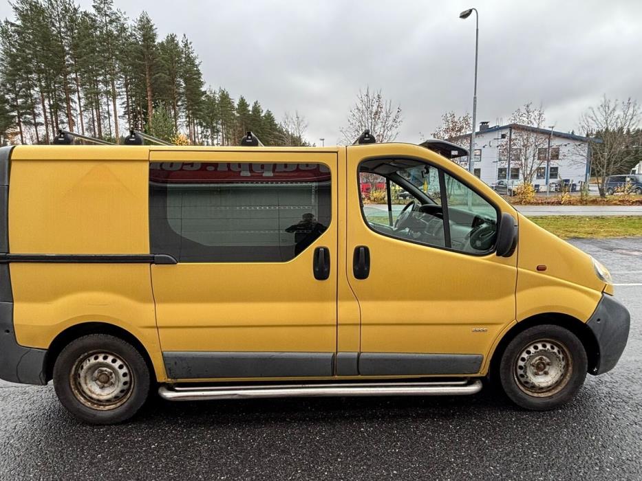 OPEL Vivaro 2005