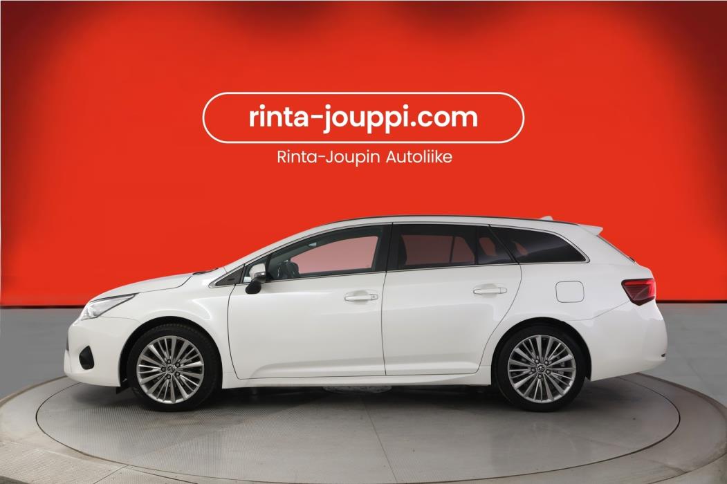 TOYOTA AVENSIS 2017