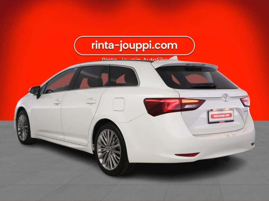TOYOTA AVENSIS 2017