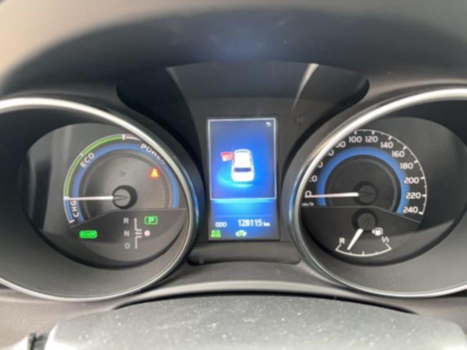 TOYOTA AURIS 2018