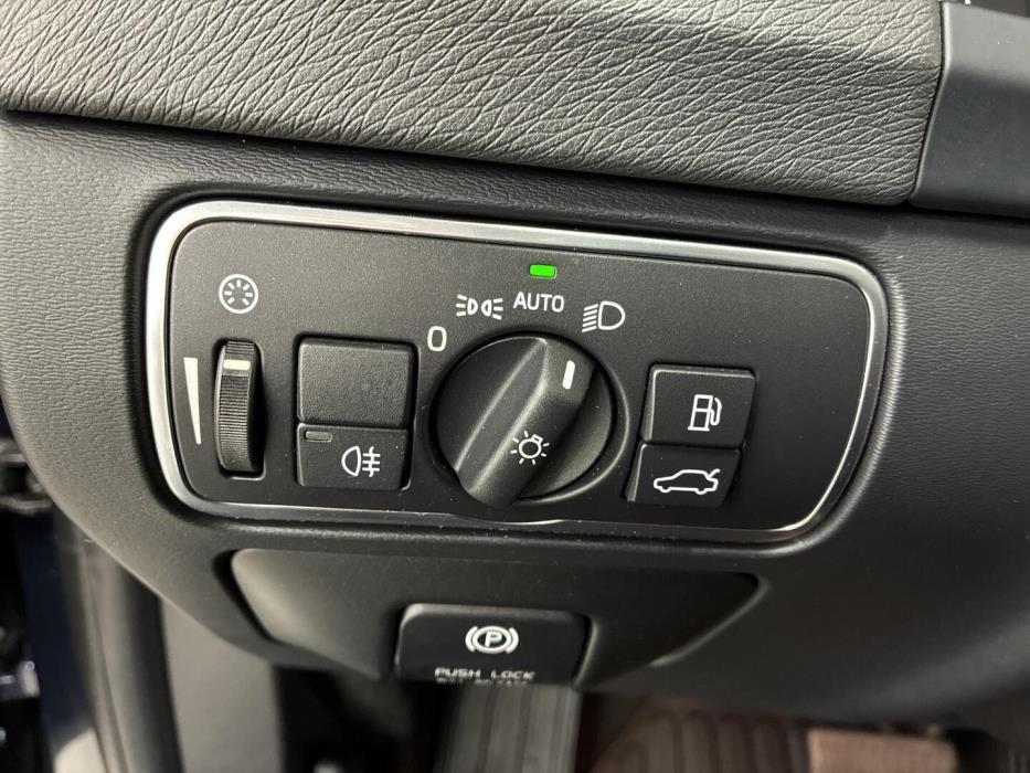 VOLVO V60 2014