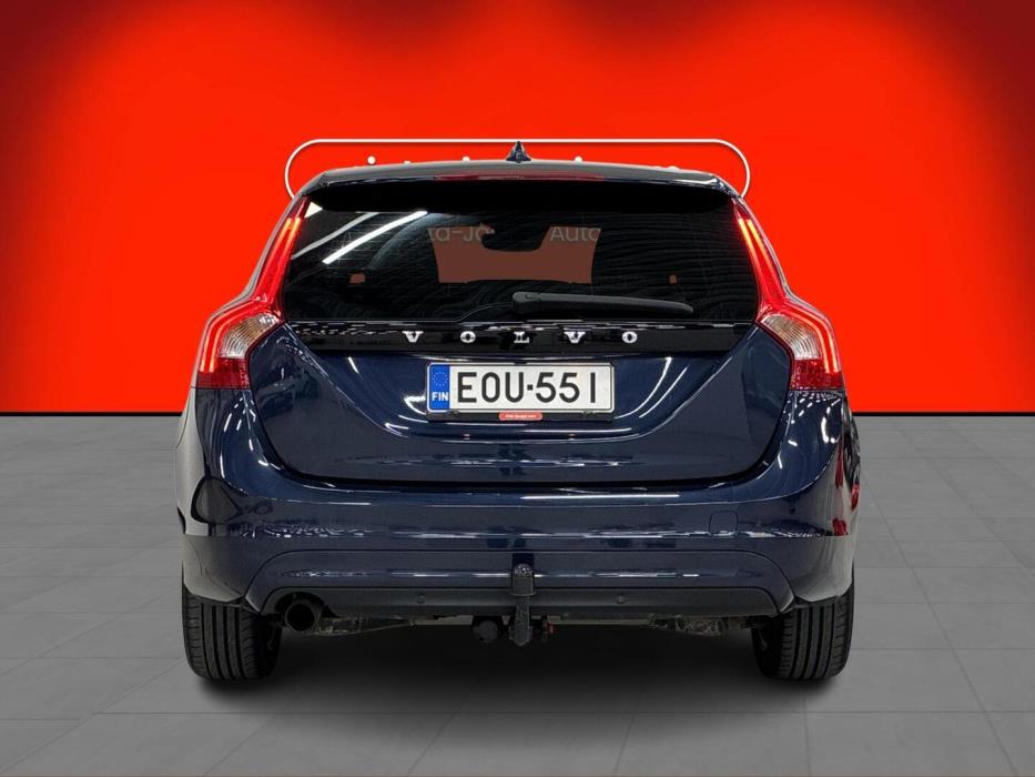VOLVO V60 2014