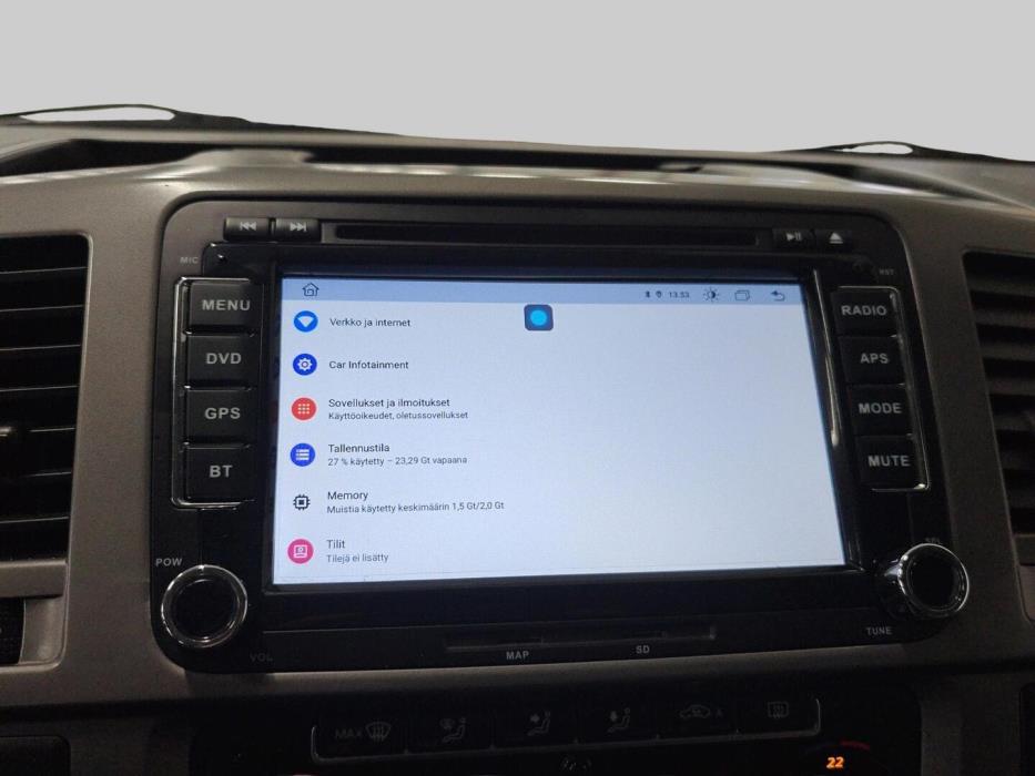 VOLKSWAGEN Caravelle 2012