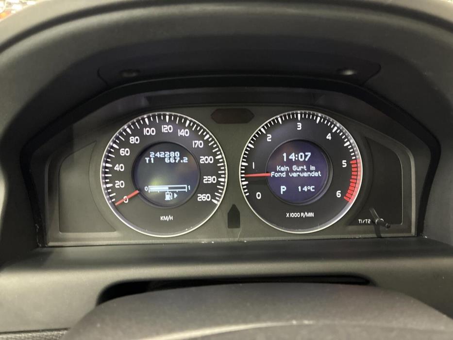 VOLVO XC60 2009