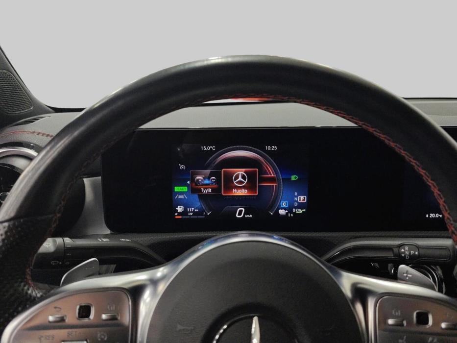 MERCEDES-BENZ CLA 2021