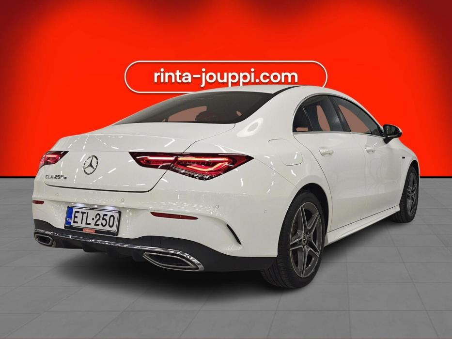 MERCEDES-BENZ CLA 2021