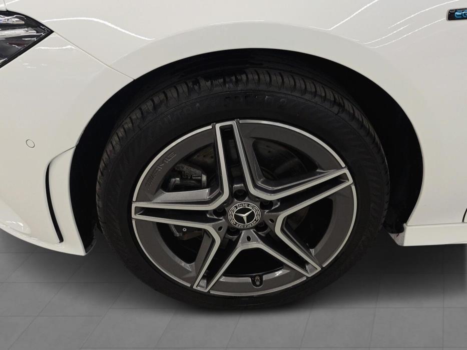 MERCEDES-BENZ CLA 2021