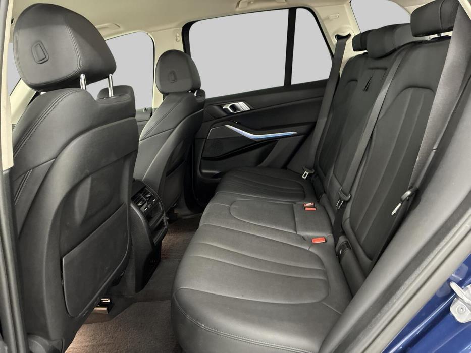 BMW X5 2021