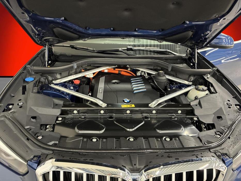 BMW X5 2021