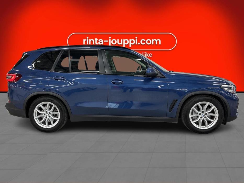 BMW X5 2021