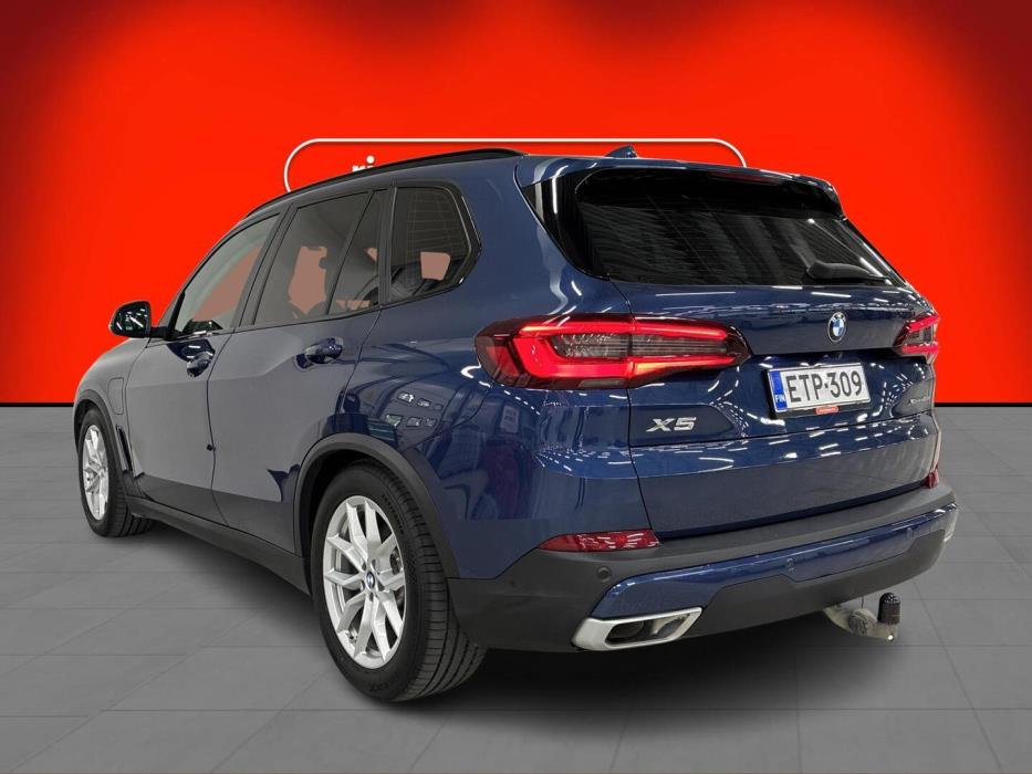 BMW X5 2021