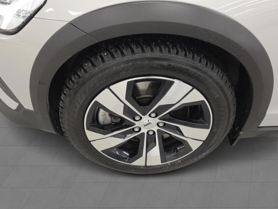 VOLVO V60 Cross Country 2022