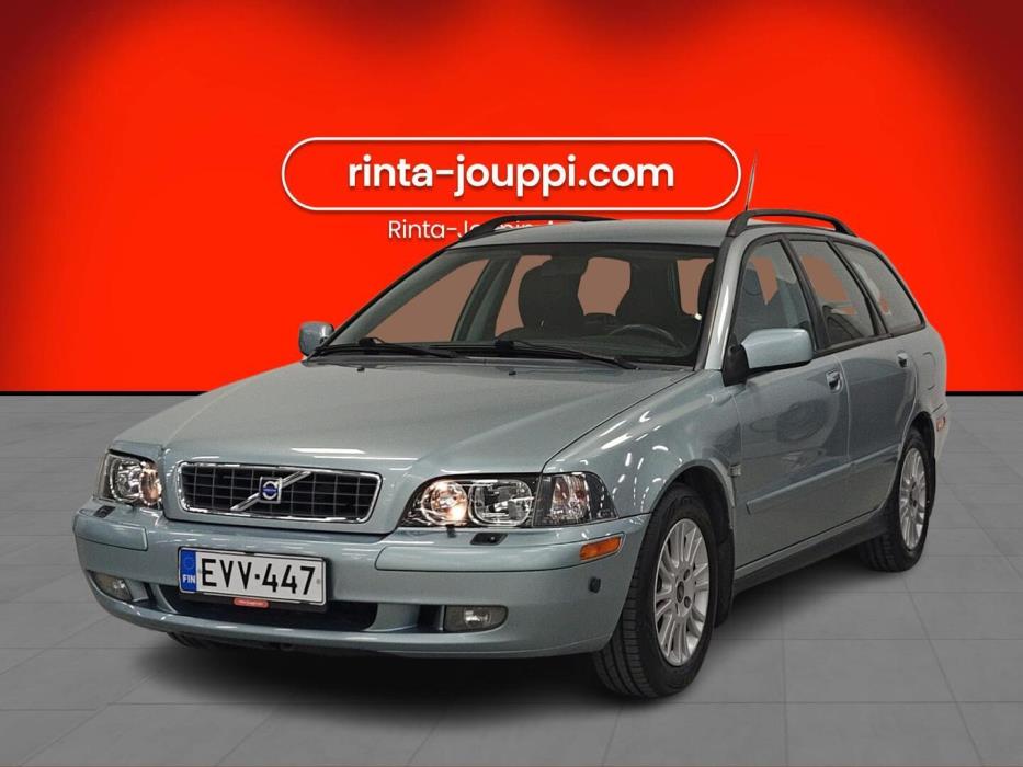 VOLVO V40 2004