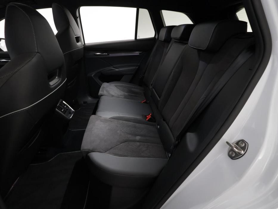 SKODA ENYAQ 2023