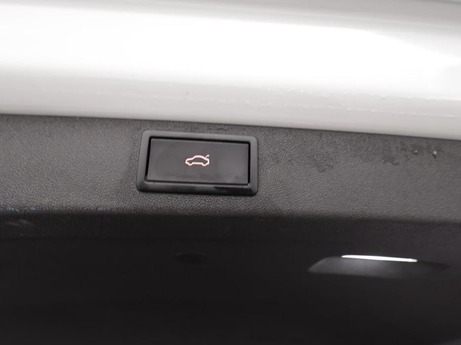 SKODA ENYAQ 2023