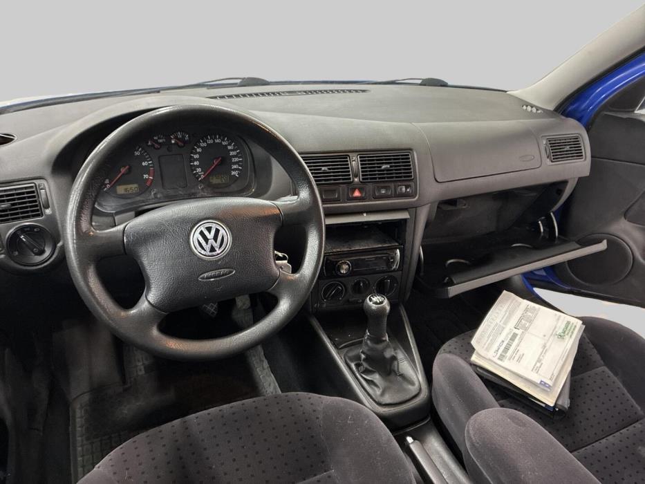 VOLKSWAGEN GOLF 1998