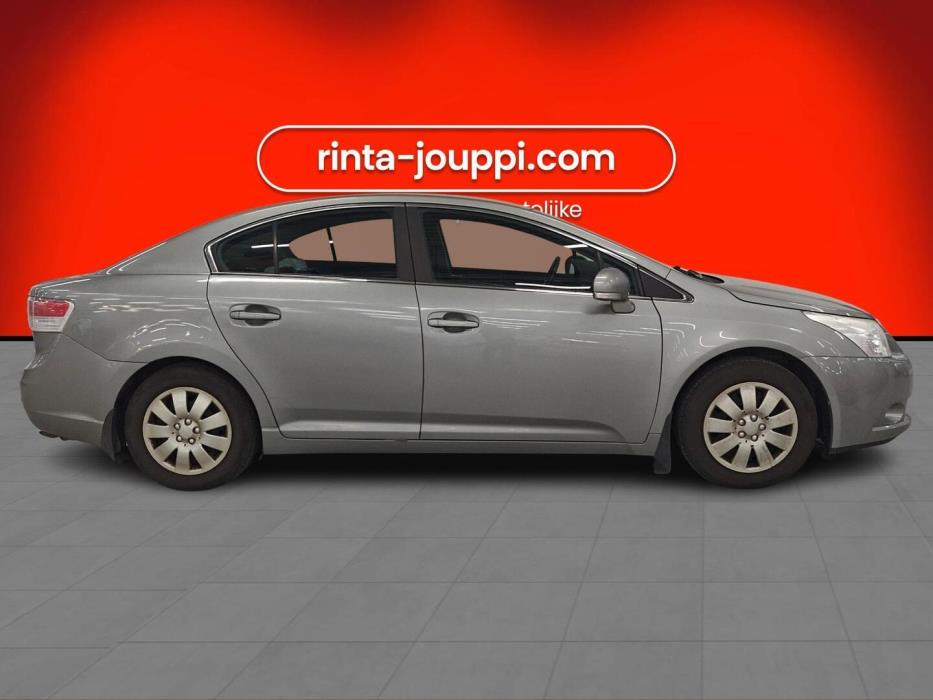 TOYOTA Avensis 2009