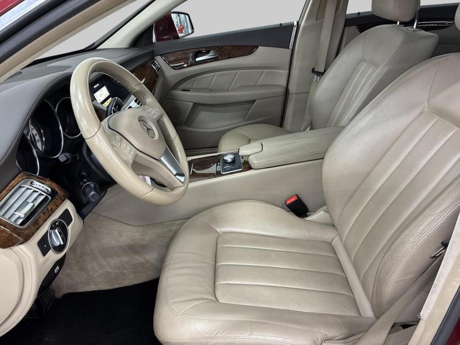 MERCEDES-BENZ CLS 2011