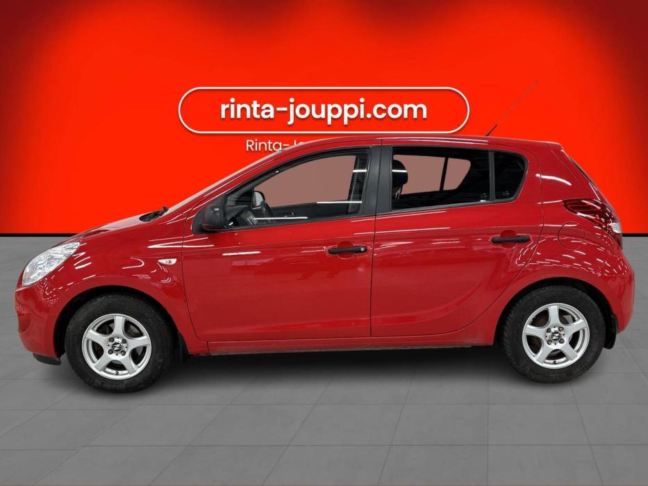 HYUNDAI i20 2012