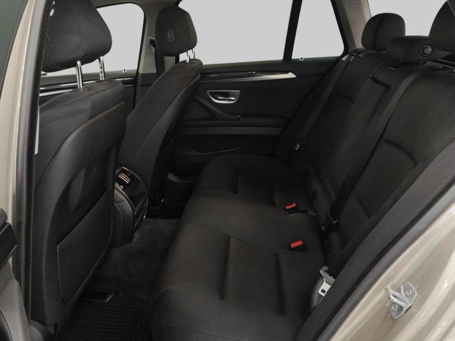 BMW 518 2014