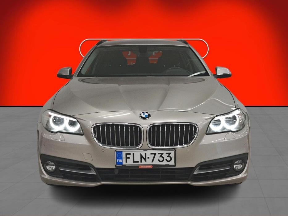 BMW 518 2014