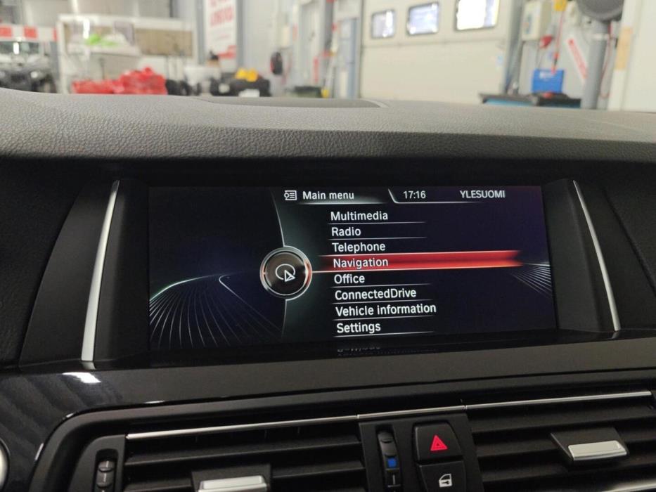 BMW 530 2014