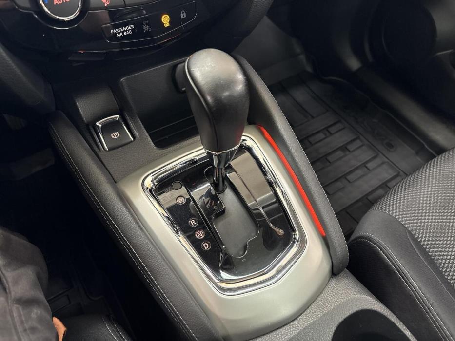 NISSAN Qashqai 2016