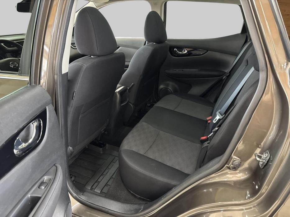 NISSAN Qashqai 2016