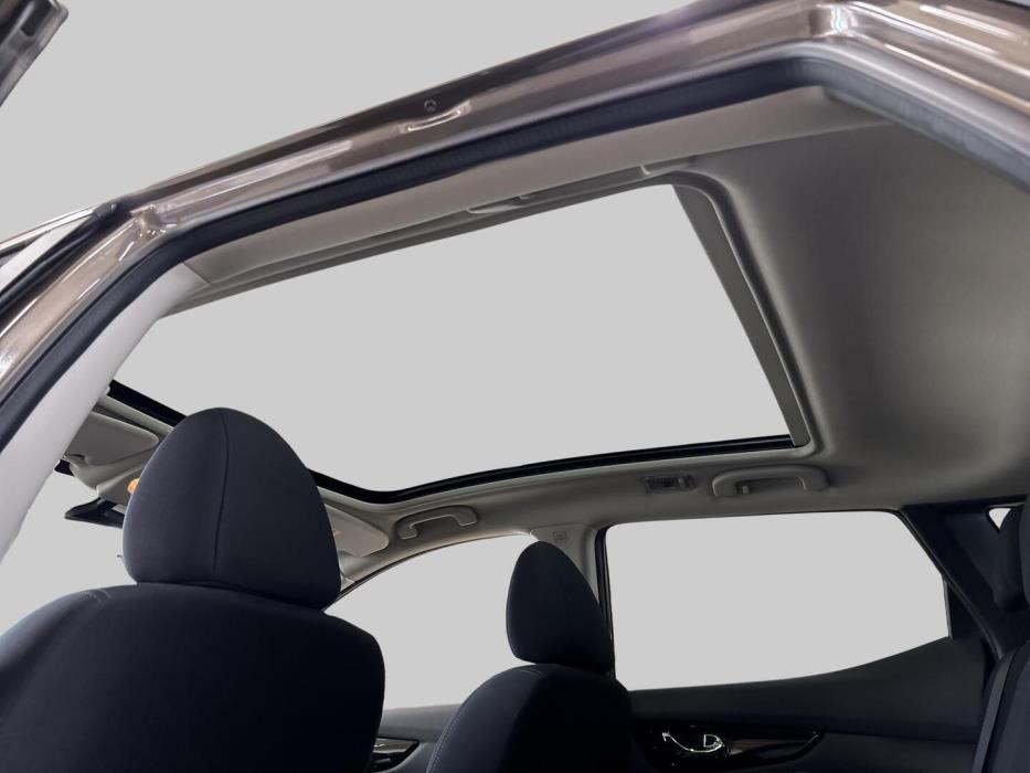 NISSAN Qashqai 2016