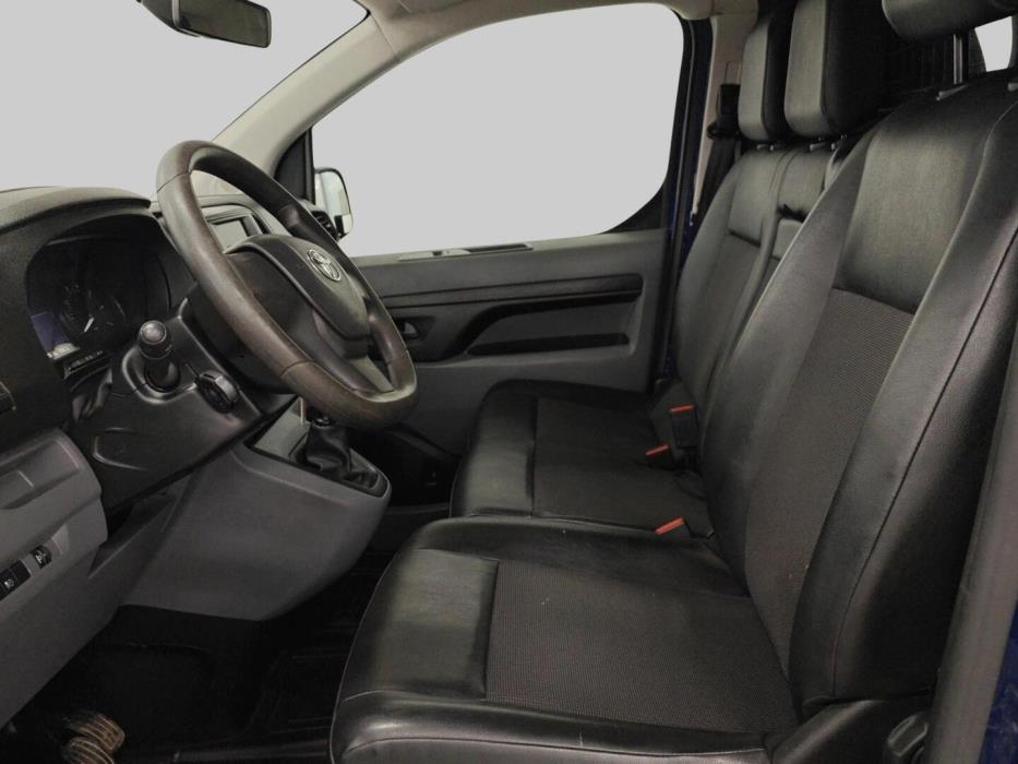 TOYOTA Proace 2020