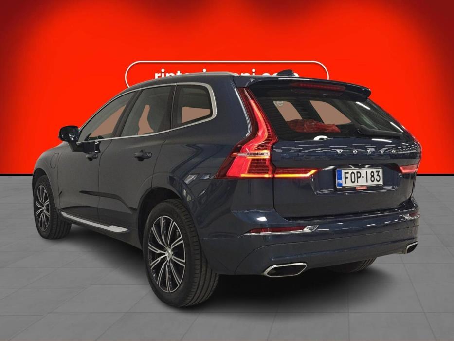 VOLVO XC60 2021