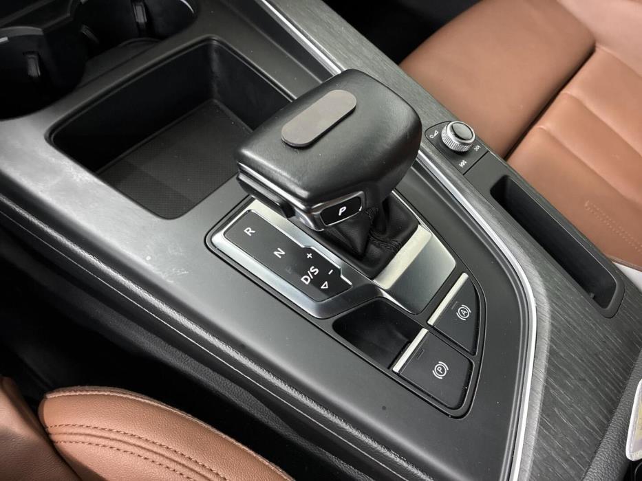 AUDI A5 2023
