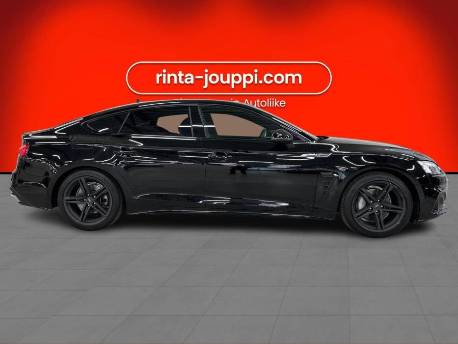 AUDI A5 2023